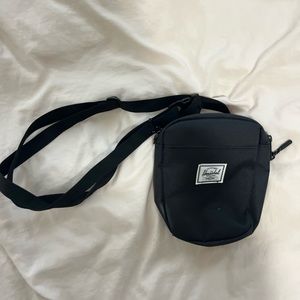 Black Hershel Crossbody - image 1